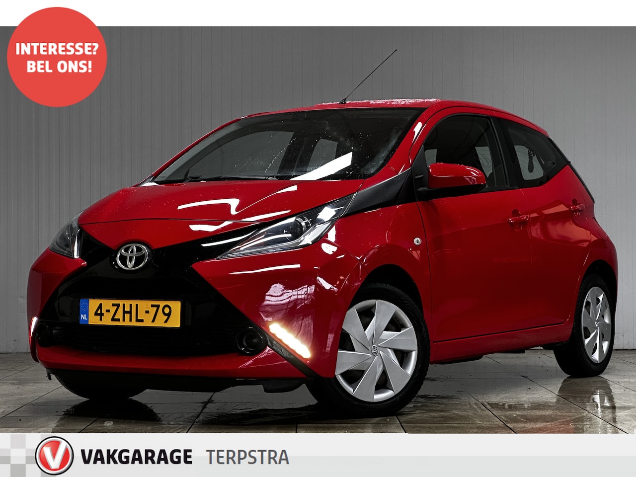 Toyota Aygo - 1.0 VVT-i x-play/ 5-Drs/ Airco/ C.V. Afstand/ Elek. pakket/ Isofix/ Bluetooth/ Multi. LEDE - AutoWereld.nl