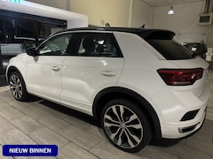 Volkswagen T-Roc - 1.5 TSI R-LINE 150pk DSG | VIRTUAL | AUTOMAAT | 20" | FULL LED |