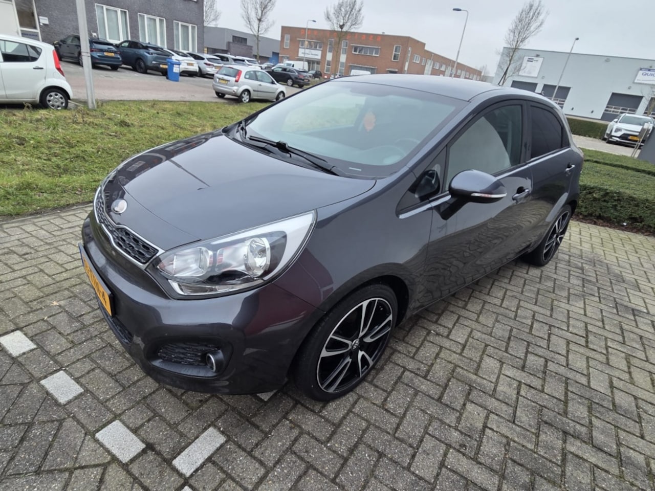 Kia Rio - 1.2 CVVT Super Pack 1.2 CVVT Super Pack - AutoWereld.nl
