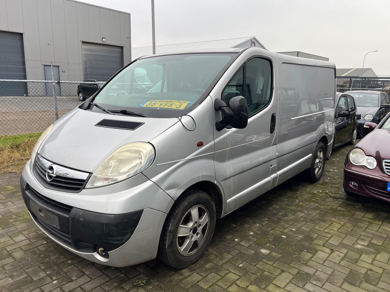 Opel Vivaro - 2.0CDTI L1H1 Start niet - AutoWereld.nl
