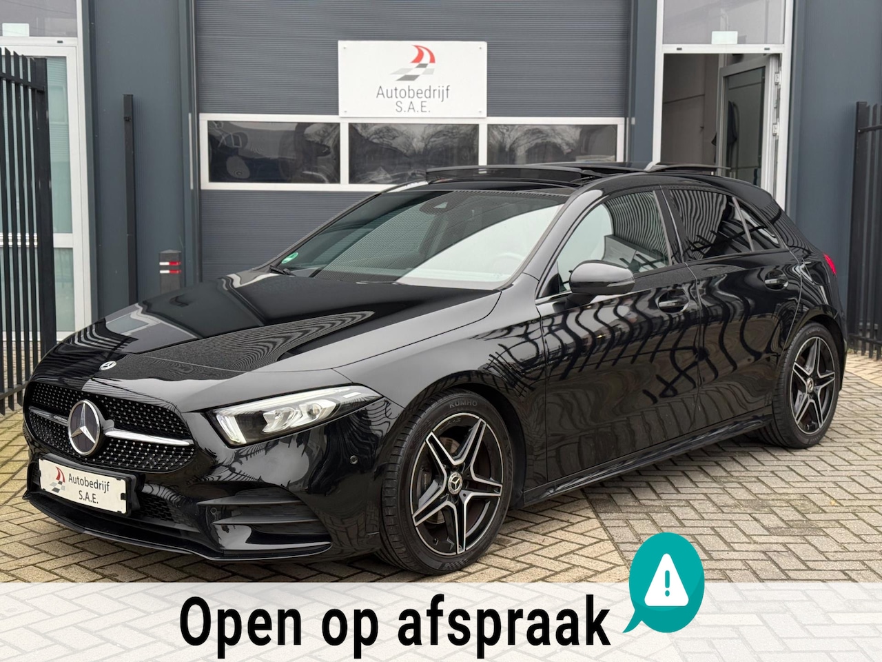 Mercedes-Benz A-klasse - 200 AMG PANO SFEER NIGHT CAMERA !! - AutoWereld.nl