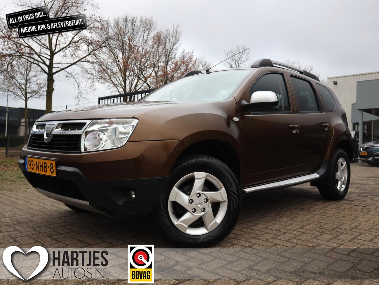 Dacia Duster - 1.6 Lauréate (Vol-Opties!) Youngtimer NL-auto - AutoWereld.nl