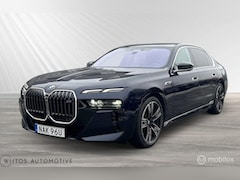 BMW 7-serie - M760e xDrive, Individual, B&W, pano, massage