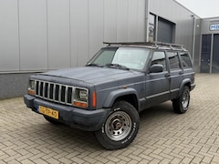 Jeep Cherokee - 4.0i Limited 4x4