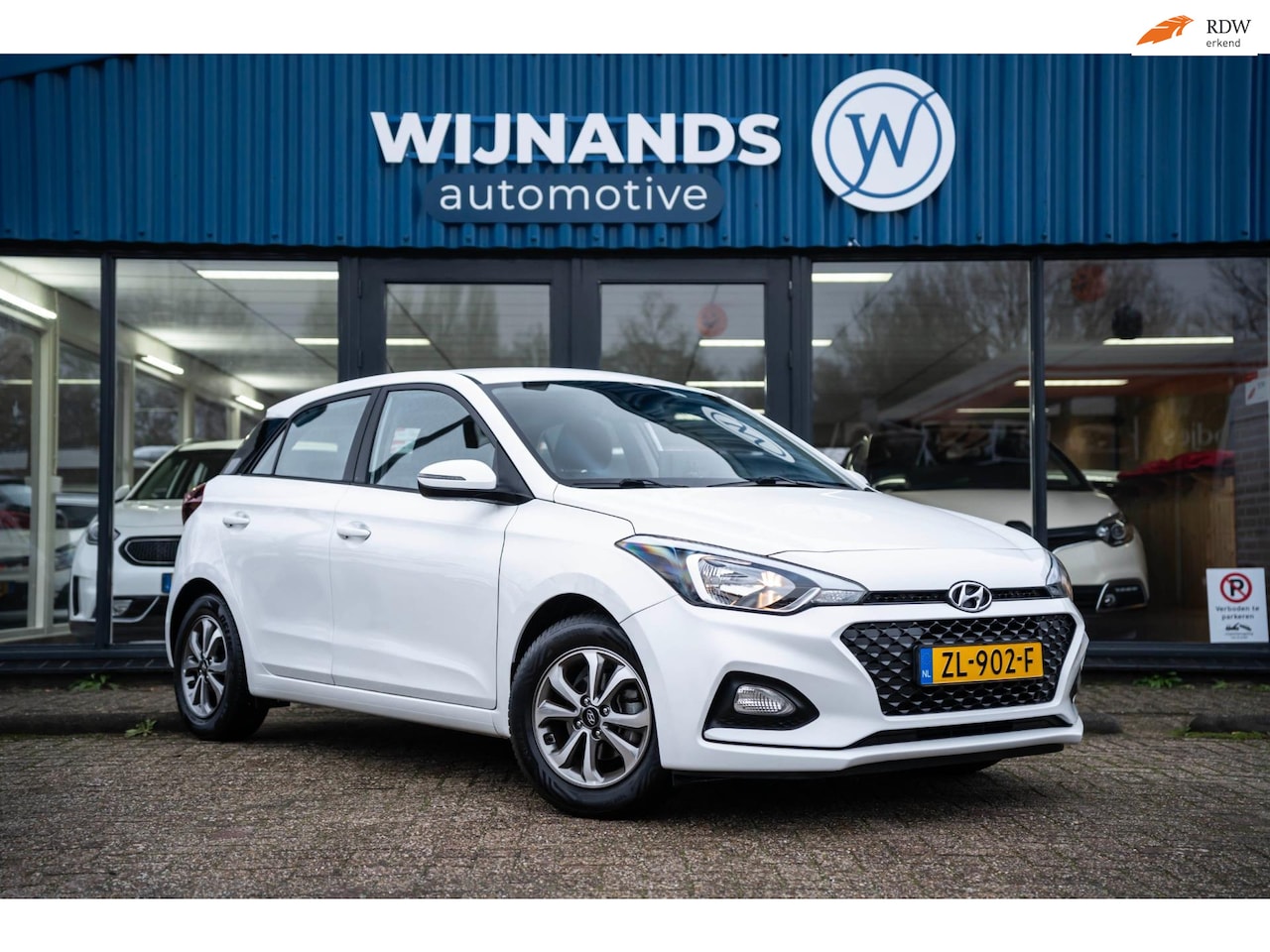 Hyundai i20 - 1.2 LP i-Drive Cool Cruise Carplay Airco Dealer oh - AutoWereld.nl
