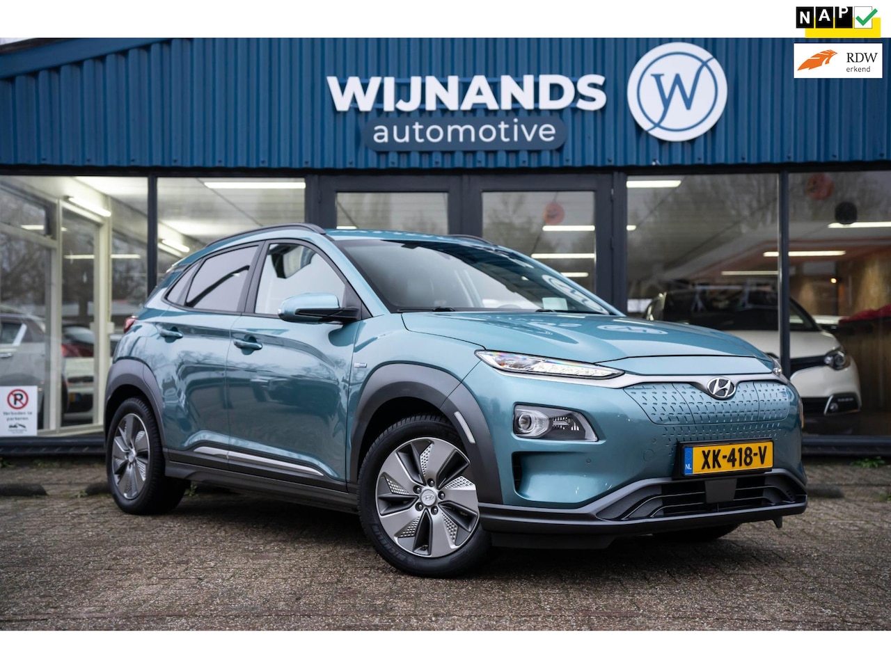Hyundai Kona Electric - EV Premium 64 kWh 1e Eigenaar SOH 96.5% Full op - AutoWereld.nl
