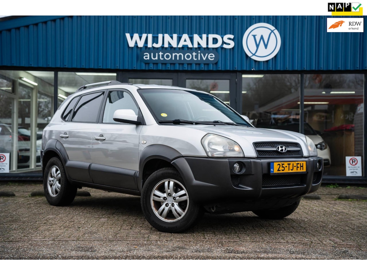 Hyundai Tucson - 2.0i Style Premium Trekhaak Cruise Clima - AutoWereld.nl