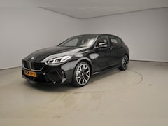 BMW 1-serie - 5-deurs 120 | M-Sportpakket | LED | Leder | Navigatie | Sportstoelen | Stoelverwarming | D