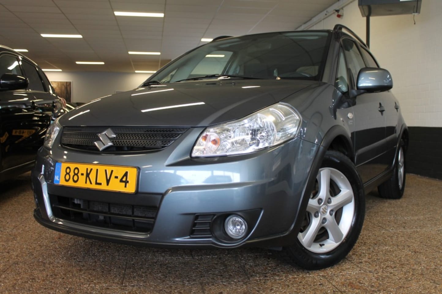 Suzuki SX4 - 1.6 SHOGUN   Airco / Trekhaak - AutoWereld.nl