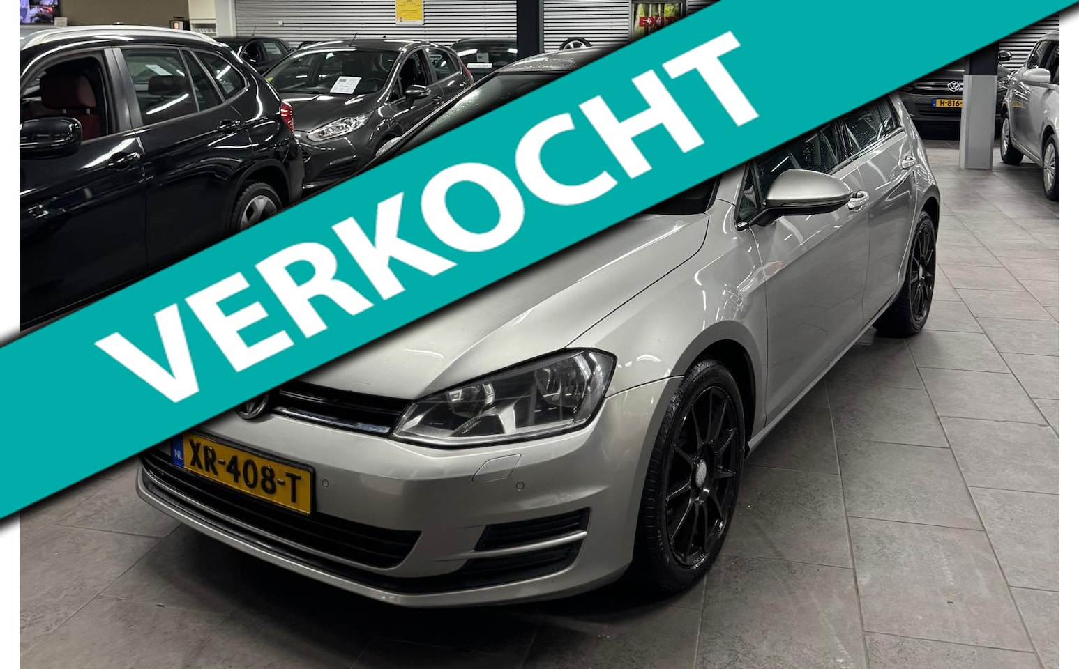 Volkswagen Golf - 1.2 TSI Trendline clima stoelverwarming elektrische pakket parkeersensoren lm-velgen - AutoWereld.nl