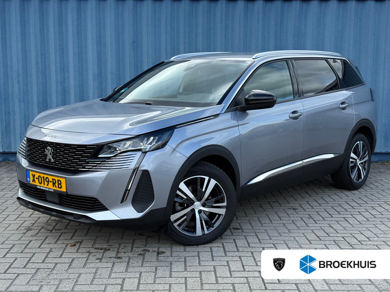 Peugeot 5008 - Allure Pack Business Automaat | Adeptieve cruise control | Achteruitrijcamera | Stoelverwa - AutoWereld.nl