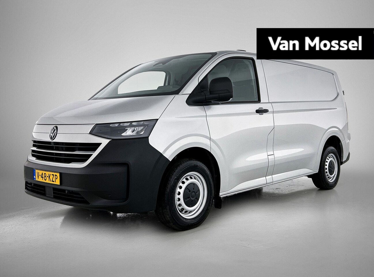 Volkswagen Transporter - 2.0 TDI L1H1 Life 110 PK | Nieuwe Transporter | BPM VRIJ | 70 Liter tank | Apple carplay / - AutoWereld.nl