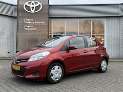 Toyota Yaris - 1.3 VVT-i NOW AIRCO EL-RAMEN EL-SPIEGELS CENTRALE-DEURVERGR NL-AUTO DEALER-ONDERHOUDEN