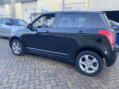 Suzuki Swift - 1.3 Limited