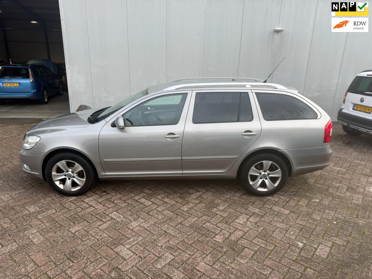 Skoda Octavia Combi - 1.2 TSI Elegance Business Line 1.2 TSI Elegance Business Line - AutoWereld.nl