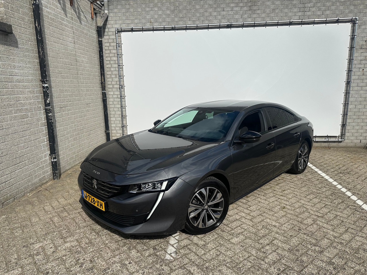 Peugeot 508 - 1.2 PureTech Allure Pack Business | Achterbank in delen neerklapbaar | Achteruitrijcamera - AutoWereld.nl