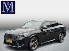 BMW iX2 - eDrive20 67 kWh SOH 100% | M SPORT | ORIG NL AUTO | 1E EIG. | TOPSTAAT | 100% ONGEVAL VERL