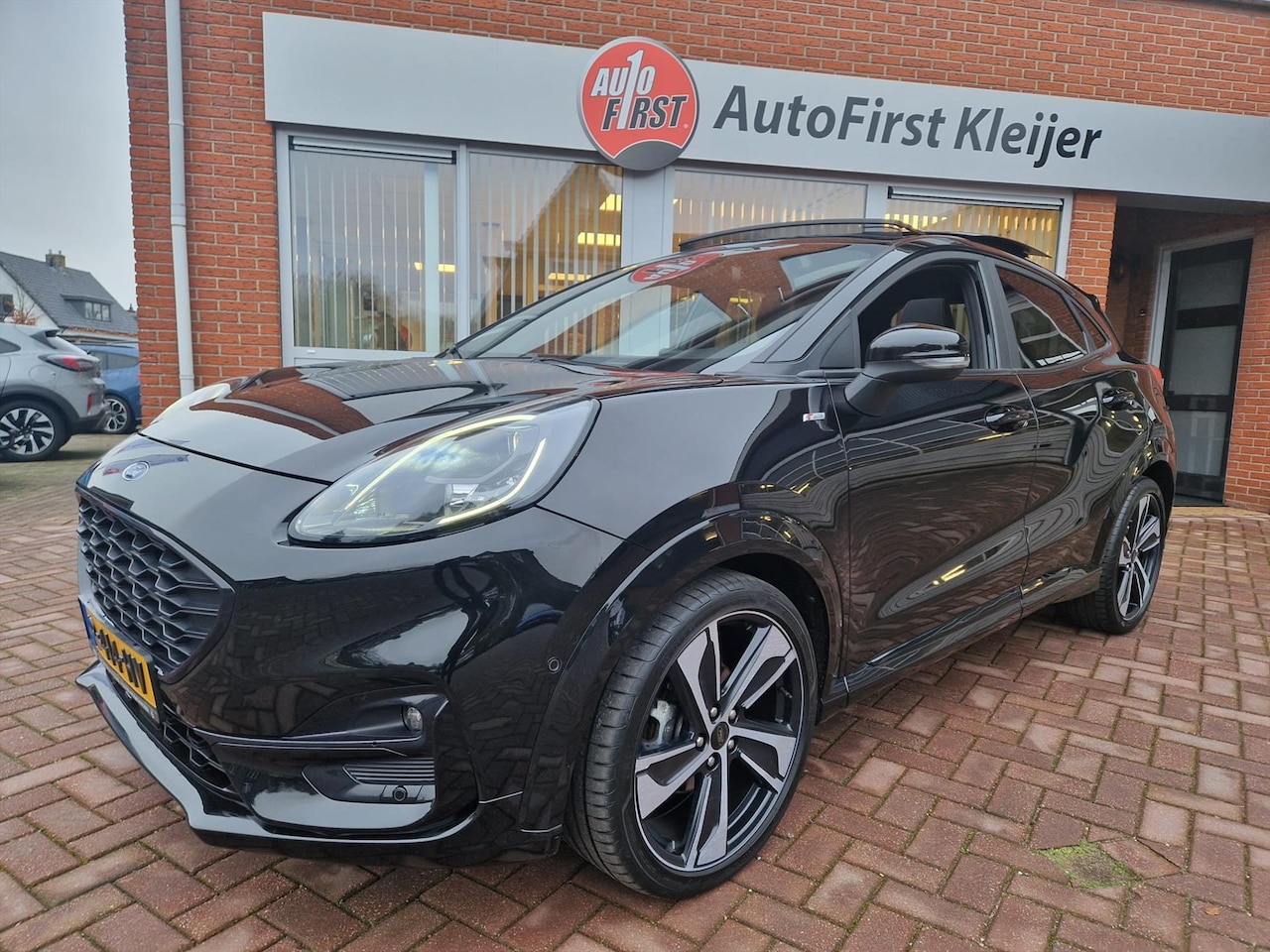 Ford Puma - 1.0i Ecoboost Hybrid 155pk ST-Line Pano, Trekhaak - AutoWereld.nl