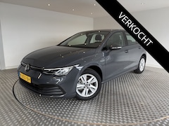 Volkswagen Golf - 1.0 TSI Life Apple Carplay / Android Auto
