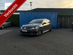 Volkswagen Golf - 2.0 TSI GTI TCR |DYN AUDIO|DCC|KEYLESS|NAVI|