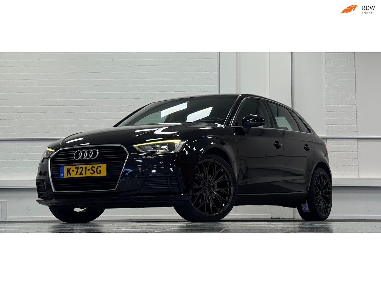 Audi A3 Sportback - 1.0 TFSI Pro Line Navigatie Xenon Nieuwe APK - AutoWereld.nl
