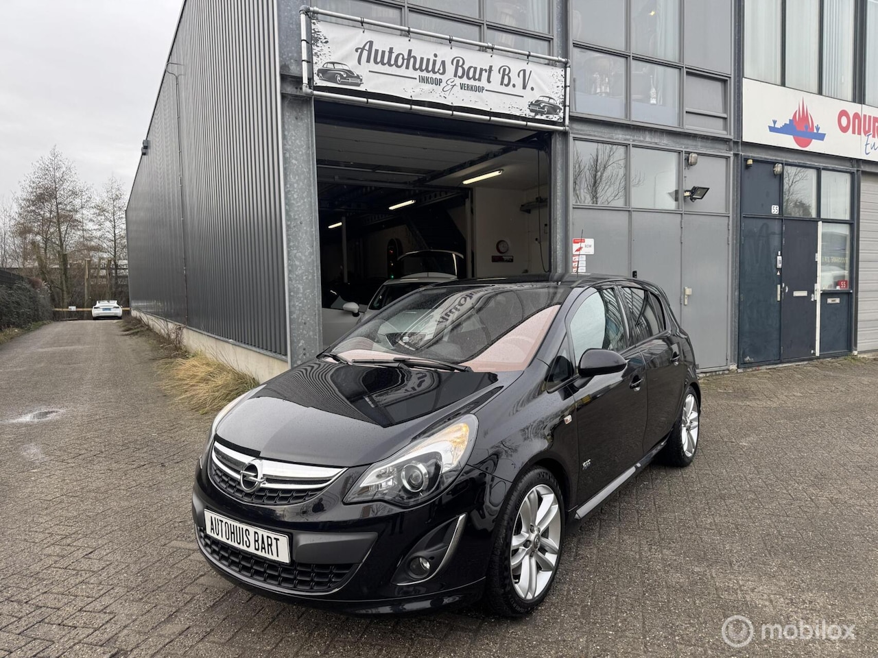 Opel Corsa - GSI 1.6-16V T Color Edition Airco! Nieuwe APK! - AutoWereld.nl