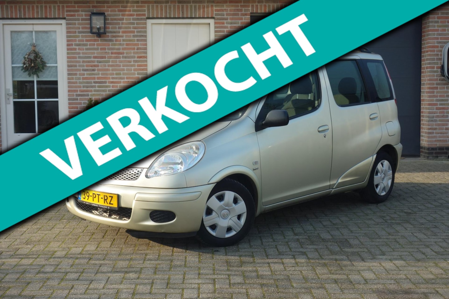 Toyota Yaris Verso - 1.5 VVT-i Sol -airco - AutoWereld.nl