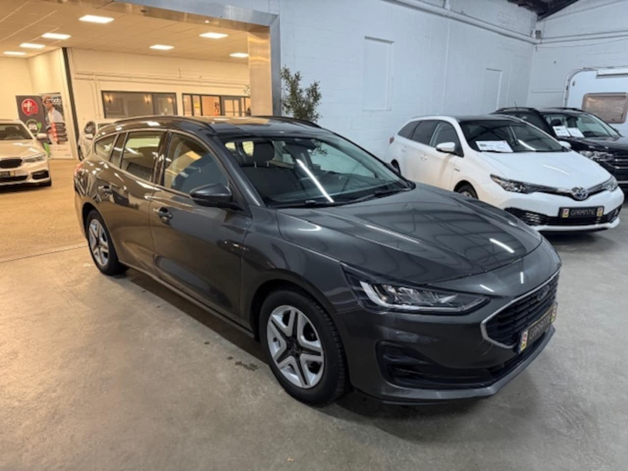 Ford Focus Wagon - 1.0 EB Connected - AutoWereld.nl