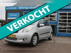 Toyota Yaris - 1.3 VVTi Sol 1 eigenaar zeer netjes