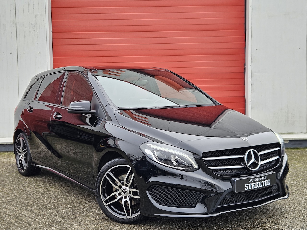 Mercedes-Benz B-klasse - 160 Ambition | PANO | PDC | Cruisec. - AutoWereld.nl