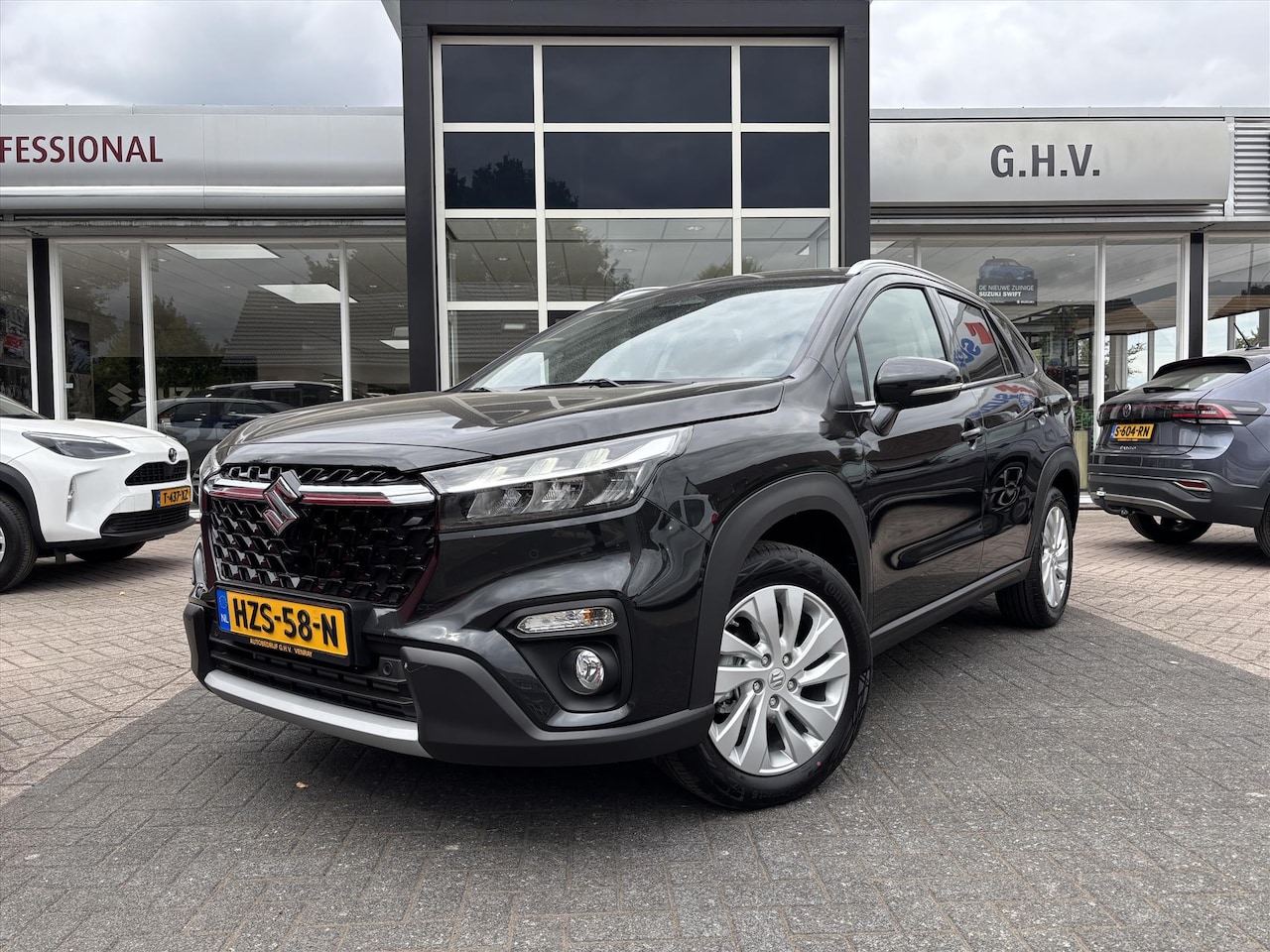 Suzuki SX4 S-Cross - 1.4 Boosterjet 110PK Smart Hybrid Select Automaat - AutoWereld.nl