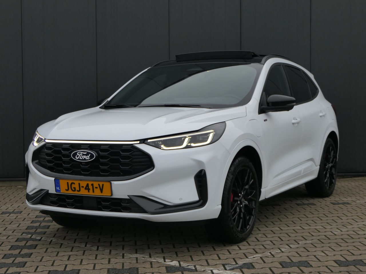 Ford Kuga - 2.5 PHEV ST-Line X Black Package | Panoramadak | Matrix LED | Trekhaak | Adaptive Cruise | - AutoWereld.nl