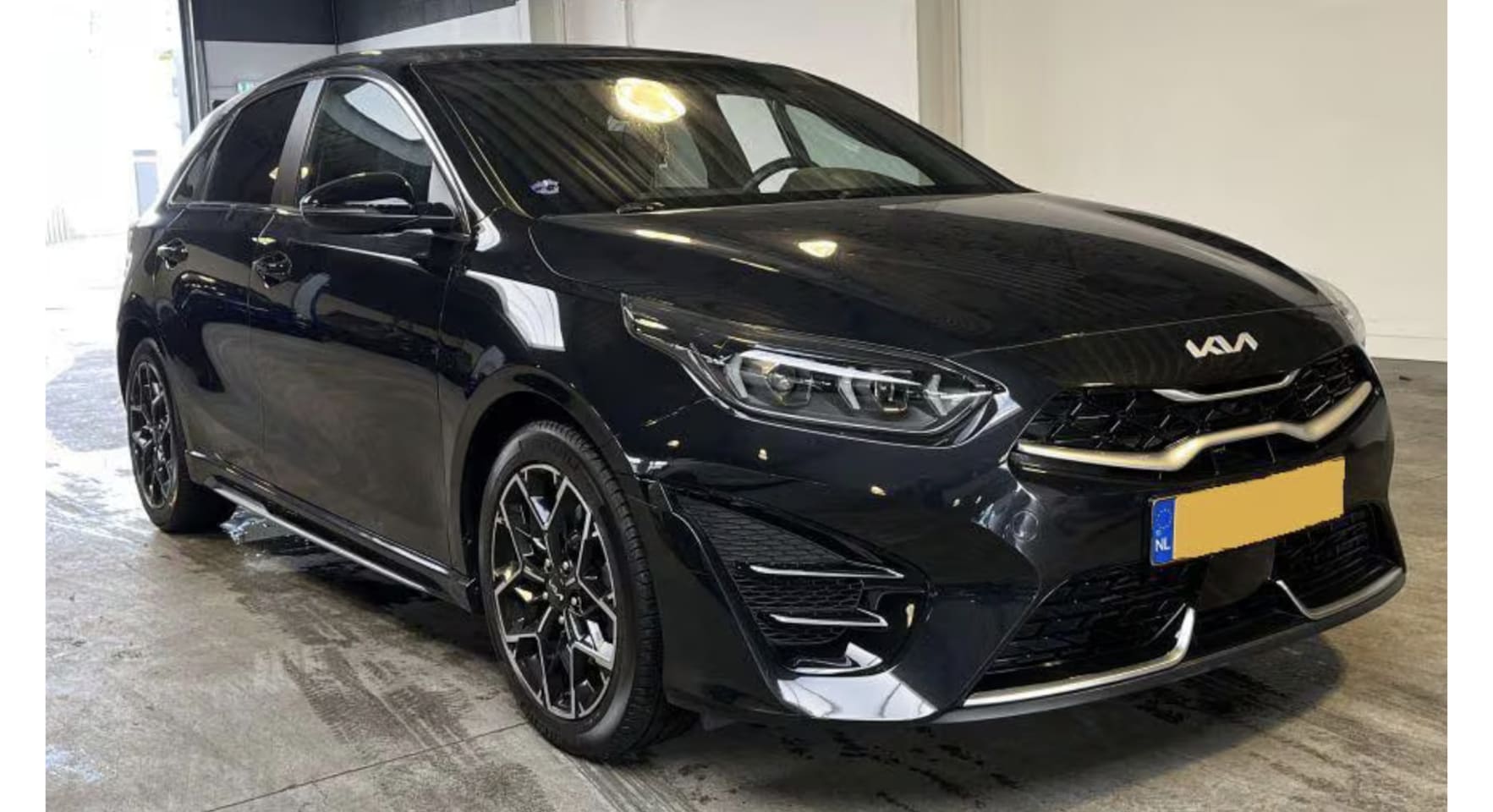 Kia Cee'd - Ceed 1.0 T-GDi GT-Line Panoramadak Camera Alle opties! - AutoWereld.nl