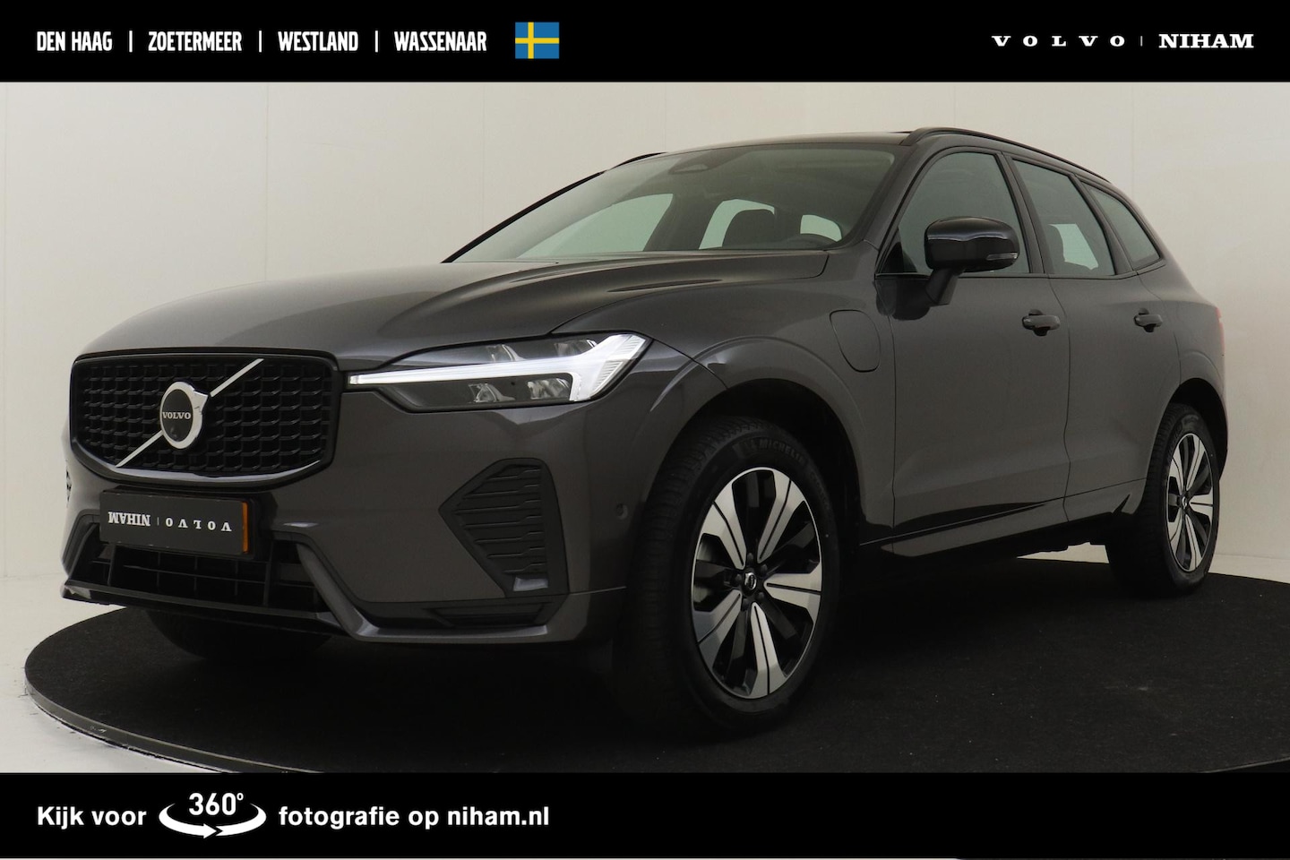 Volvo XC60 - T6 PLUG-IN HYBRID AWD PLUS DARK -PANO.DAK|POWER-SEATS|360°CAM|TREKHAAK|ADAP.CRUISE - AutoWereld.nl