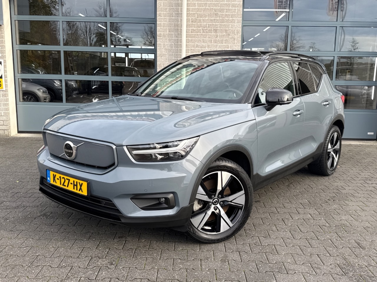 Volvo XC40 - Recharge P8 AWD R-Design | HARMAN/KARDON | PARKEERCAMERA | - AutoWereld.nl