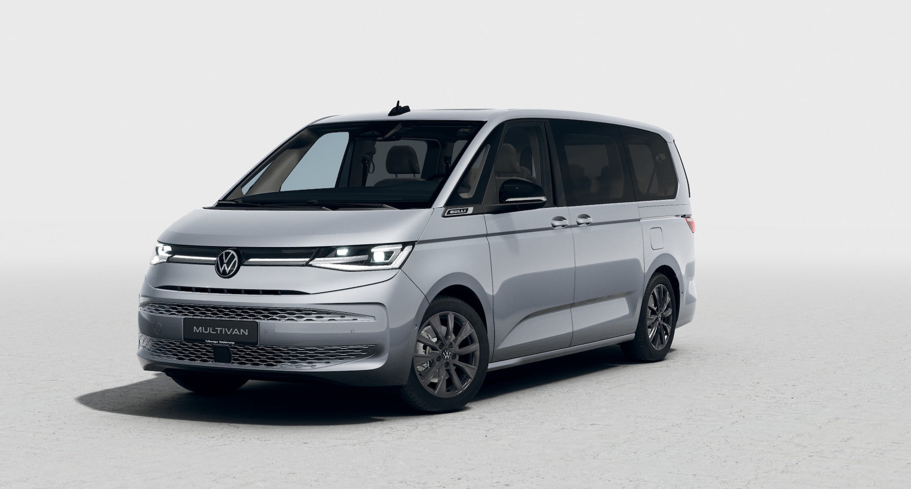 Volkswagen Multivan - 1.5 TSI 245pk DSG eHybrid L2 Bulli Edition 4Motion | Adaptieve Cruise Control | Stoelverwa - AutoWereld.nl