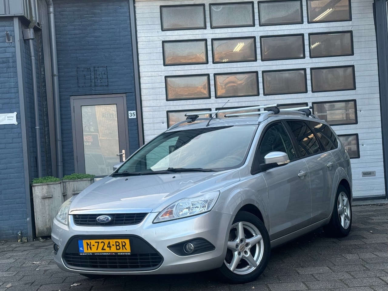 Ford Focus Wagon - 1.8 Ghia Flexi Fuel | Elek-Pakket | Airco - AutoWereld.nl