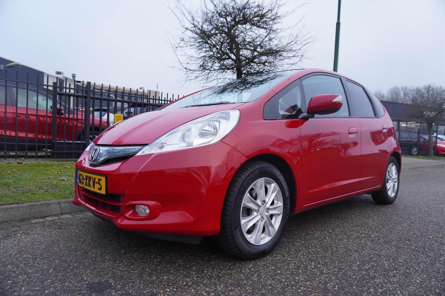 Honda Jazz - 1.4 i-VTEC Hybrid CVT-Aut Exclusive Leder Thaak P-dak - AutoWereld.nl