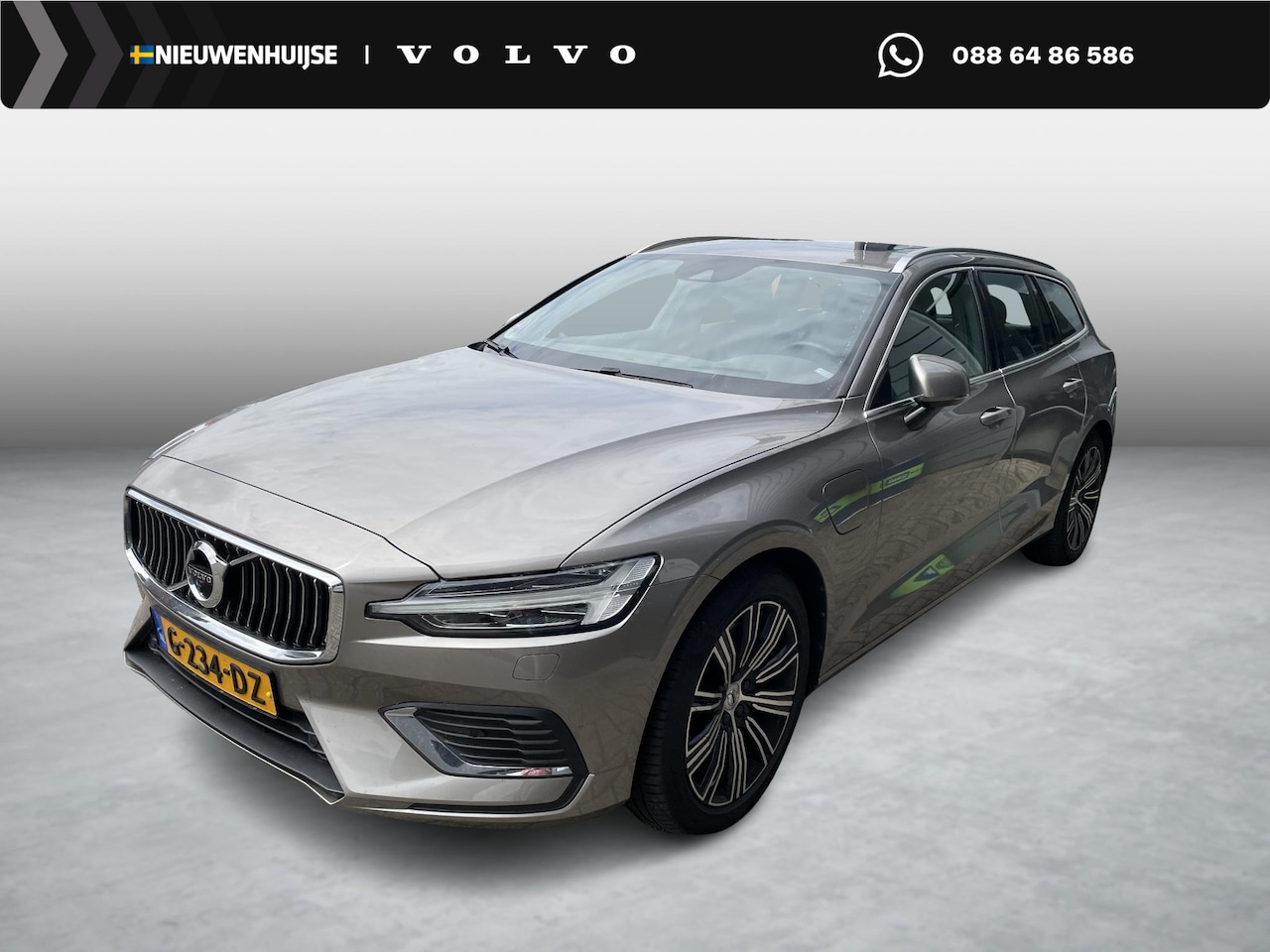 Volvo V60 - 2.0 T8 Twin Engine AWD Inscription 2.0 T8 Twin Engine AWD Inscription - AutoWereld.nl