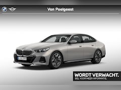 BMW 5-serie - Sedan 520i M Sportpakket / Innovation Pack / Comfort Pack / Stoelventilatie / Elektrisch v