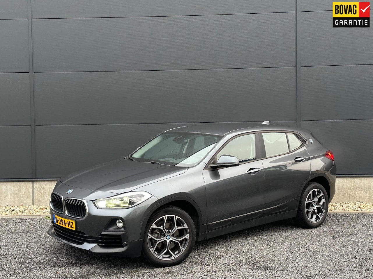 BMW X2 - SDrive18i High Executive Navi | Clima | Stoelverwarming - AutoWereld.nl