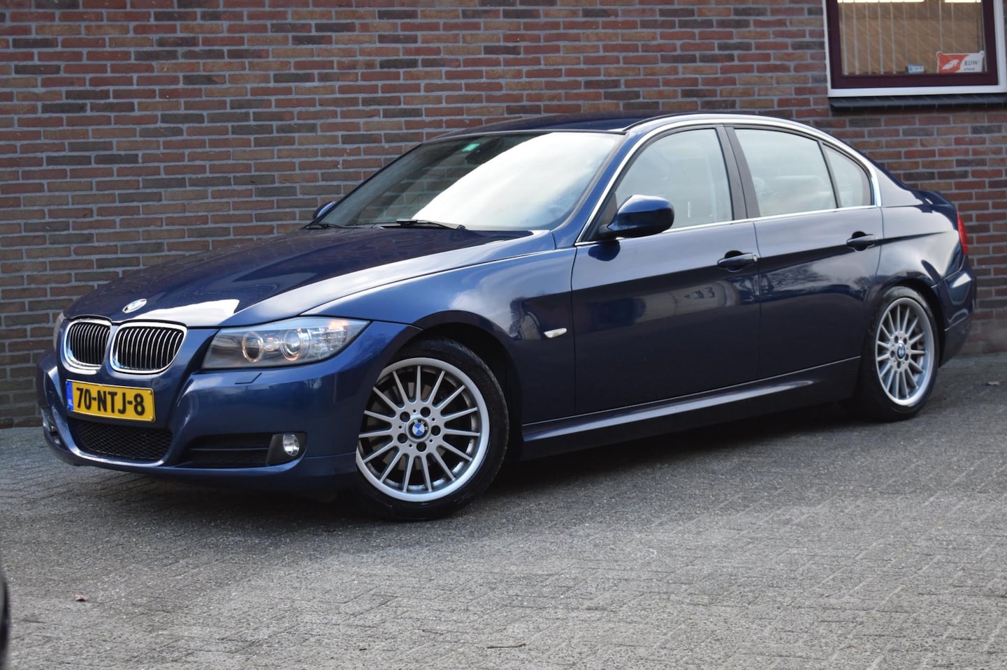 BMW 3-serie - 318i Corporate Lease Business Line '10 Xenon Leder Clima Cruise - AutoWereld.nl