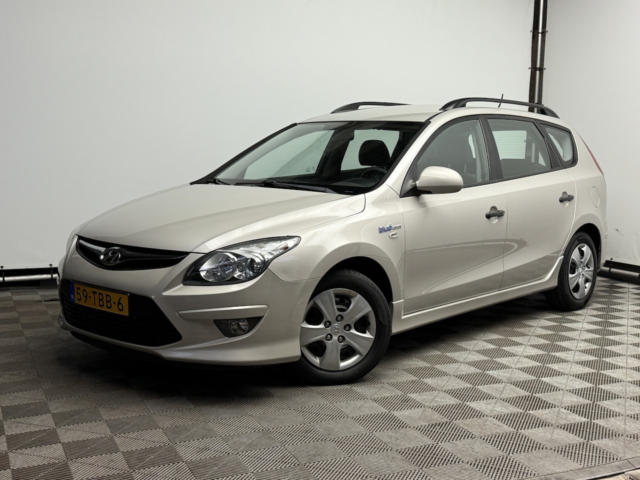Hyundai i30 CW - 1.4i i-Drive Cool Airco 1e Eigenaar NL Auto - AutoWereld.nl