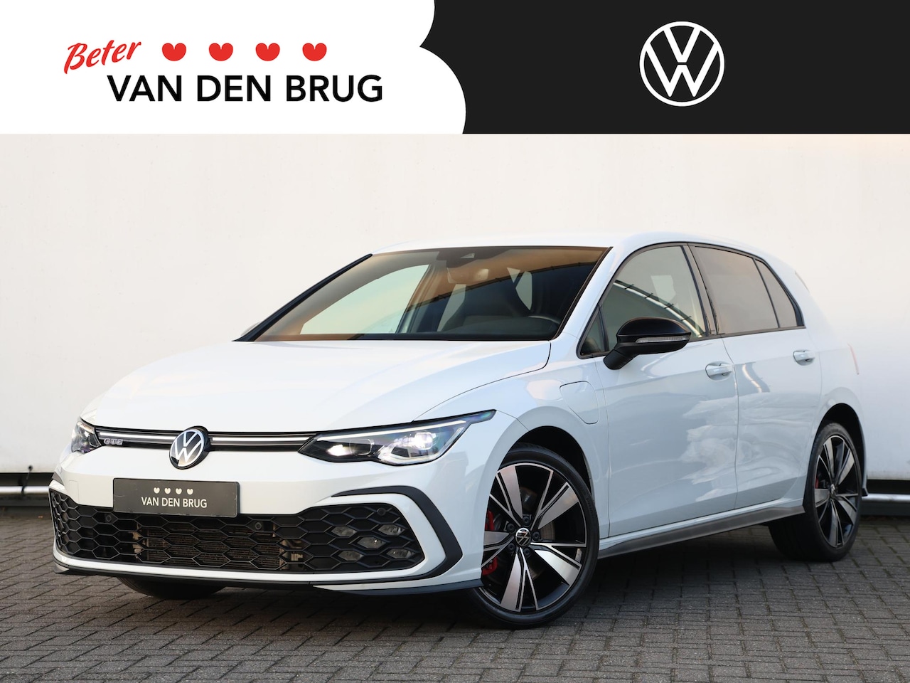Volkswagen Golf - 1.4 eHybrid GTE 245PK DSG | Navigatie | Led | Keyless | Stoelverwarming | Black style - AutoWereld.nl