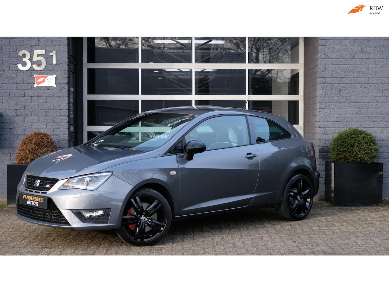 SEAT Ibiza SC - 1.8 TSI Cupra 192PK Cruise Navi Led - AutoWereld.nl