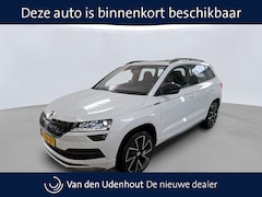 Skoda Karoq - 1.5 TSI ACT Sportline Business Panorama Camera Stoel/Stuurverwarming Canton Sound