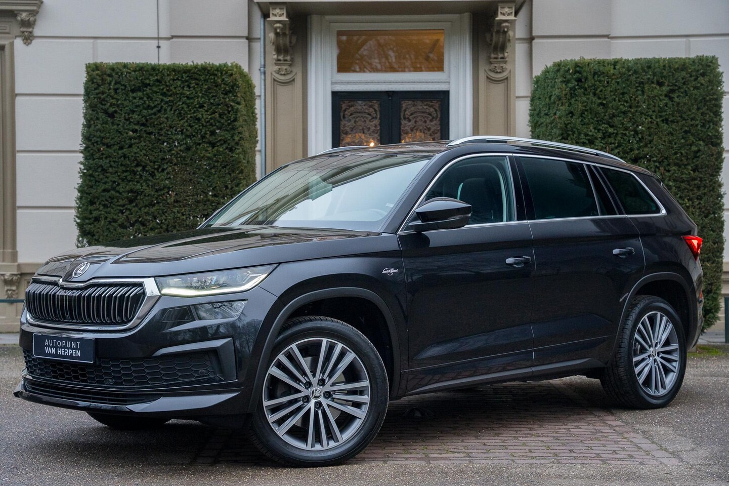 Skoda Kodiaq - 2.0 TSI 4x4 Laurin & Klement FACELIFT | PANO | 360 CAM | CANTON | STOELVENTILATIE | 1E EIG - AutoWereld.nl