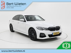 BMW 3-serie - 320i M Sport I Geen Import I Sfeerverlichting I Alcantara