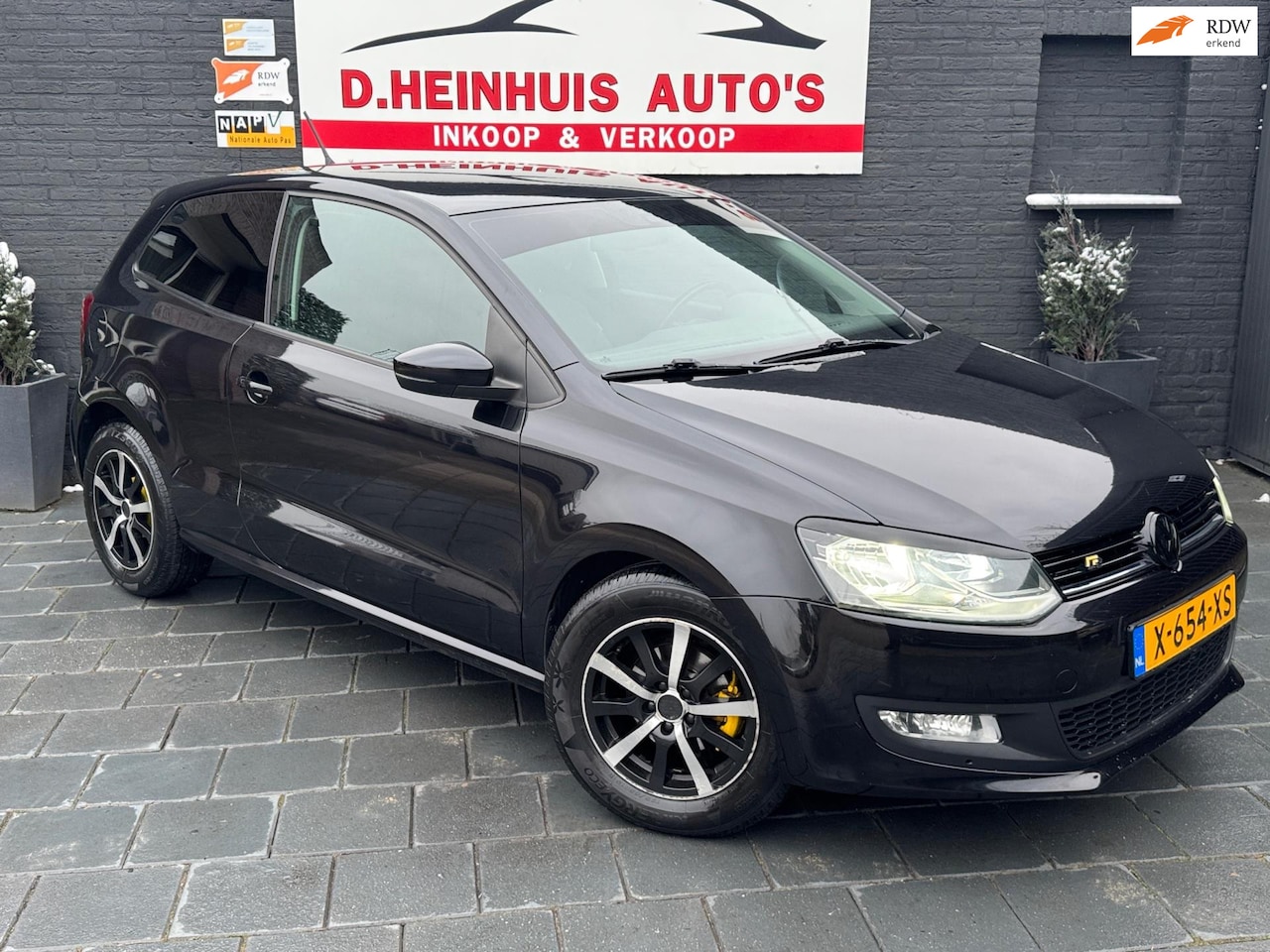 Volkswagen Polo - 1.2 |Airco|Cruise|Stoelverwarming|APK Nieuw - AutoWereld.nl