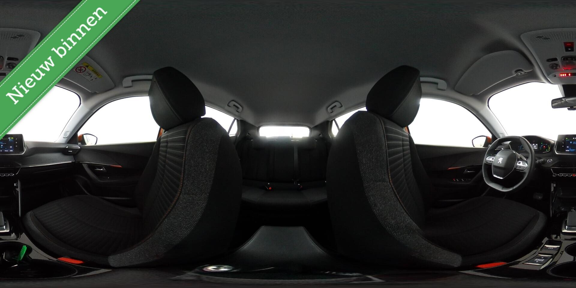 Peugeot e-2008 - EV Active 50 kWh | Camera | CarPlay | - AutoWereld.nl